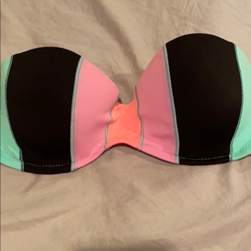 Victoria Secrets bikini top